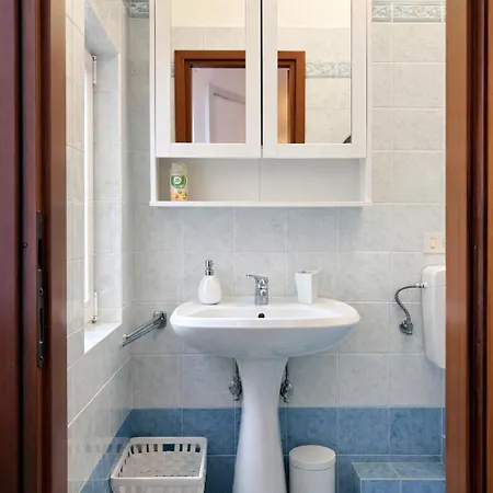 La Casa Di Sally - Silenzioso Bilocale In Centro Apartment Trieste